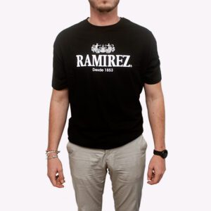 T'shirt Preta Ramirez