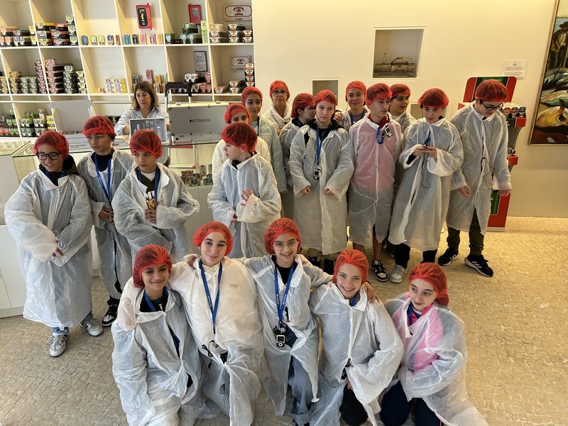 Ramirez Conservas | A mais antiga fábrica de conservas | Estudantes assinalam Dia Nacional das Conservas de Peixe