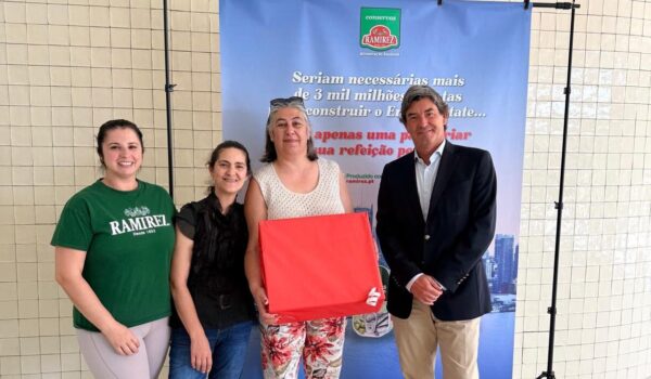 Ramirez Conservas | A mais antiga fábrica de conservas | Estudantes assinalam Dia Nacional das Conservas de Peixe